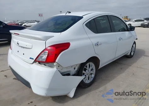 2016 Nissan Versa 1.6 Sv z USA, uszkodzony, nr VIN 3N1CN7AP0GL821022